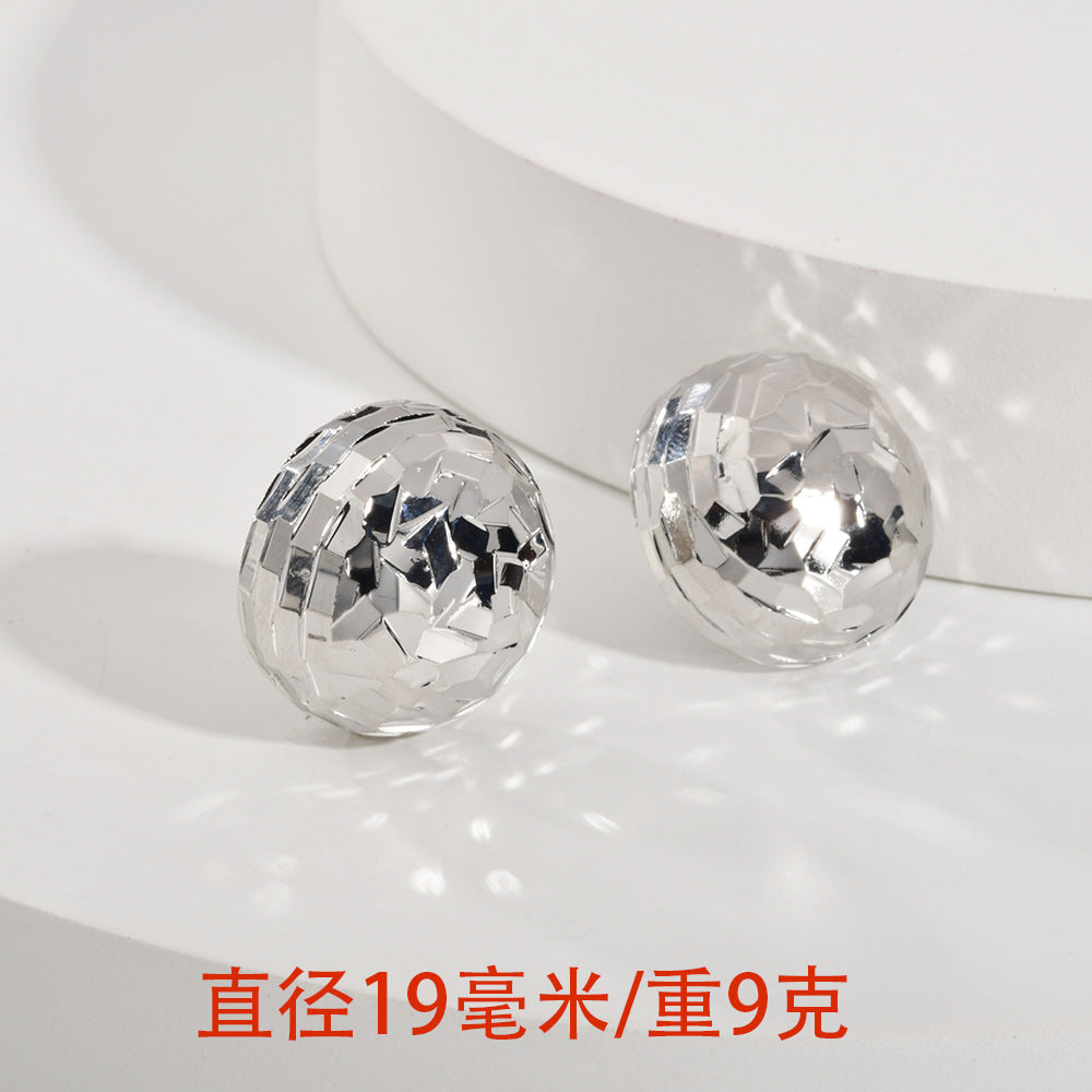 金色鋯石水滴簡約耳釘－細節特寫7｜https://igowo.tw/