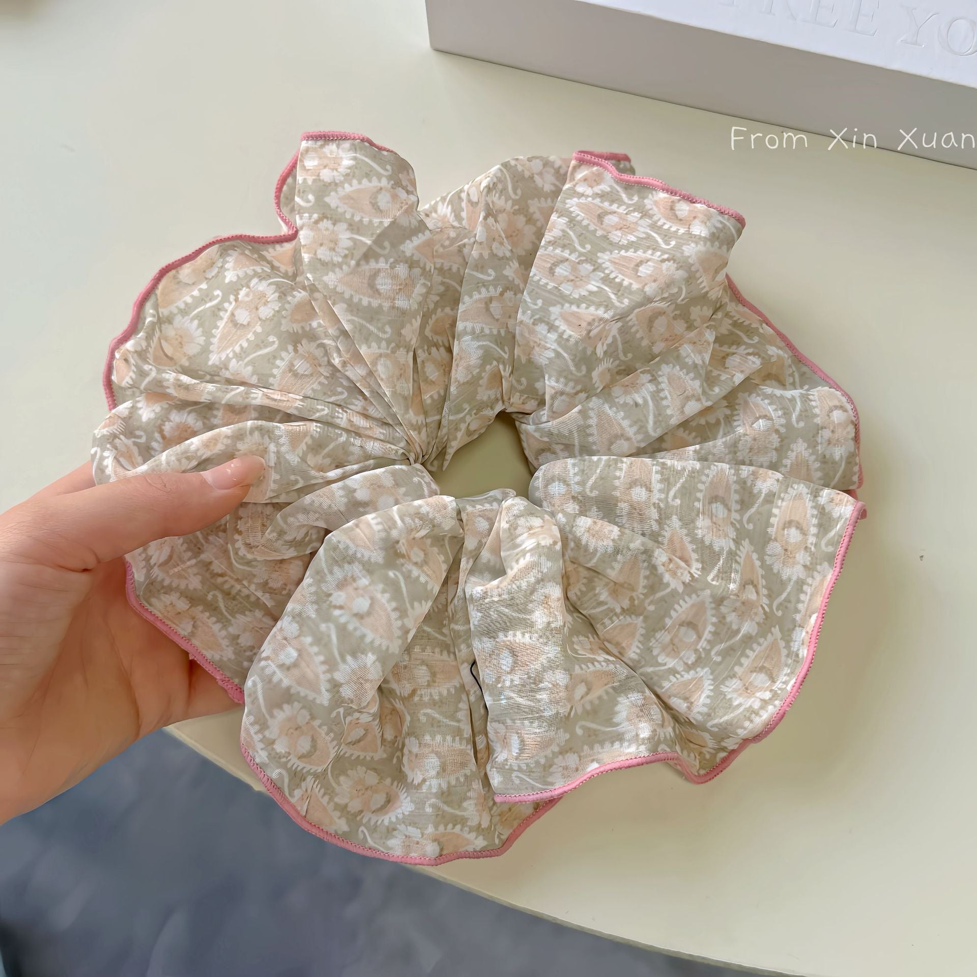 碎花簡約髮圈－商品主圖｜https://igowo.tw/