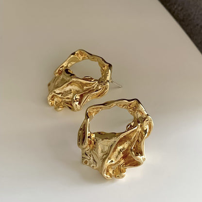 銀針扭紋簡約耳環－細節特寫98｜https://igowo.tw/