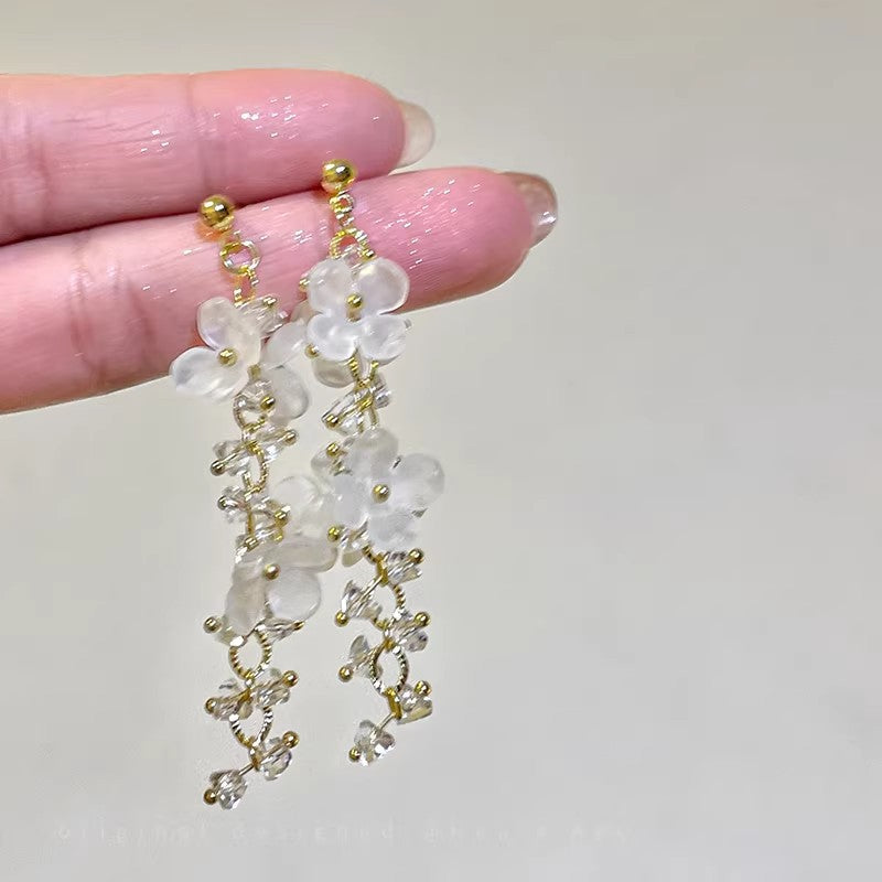 花朵流蘇耳釘