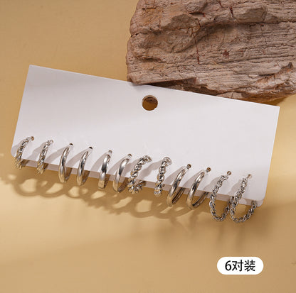 金色C形簡約耳釘套組－細節特寫35｜https://igowo.tw/