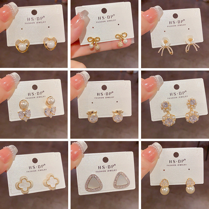 小巧簡約耳釘－商品主圖｜https://igowo.tw/