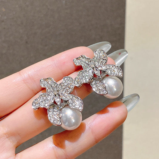 珍珠鋯石花朵復古耳環－商品主圖｜https://igowo.tw/