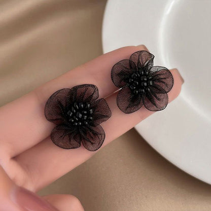 黑色蕾絲花朵耳環