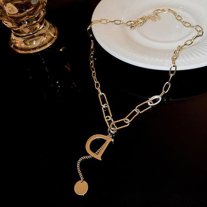 貝母方形簡約項鍊－細節特寫4｜https://igowo.tw/