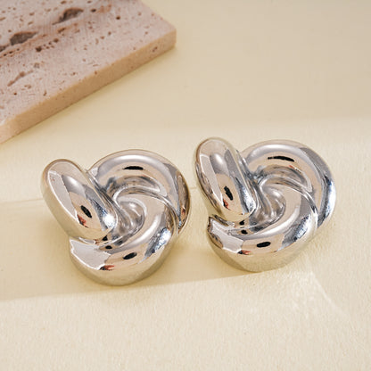 金屬貝殼海星誇張耳釘－細節特寫5｜https://igowo.tw/