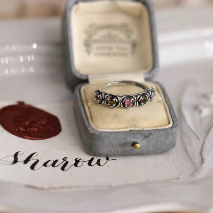 玫瑰山茶花可調式戒指－商品主圖｜https://igowo.tw/
