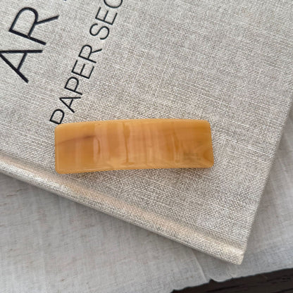 方形橢圓髮夾－藍色長方款細節｜https://igowo.tw/