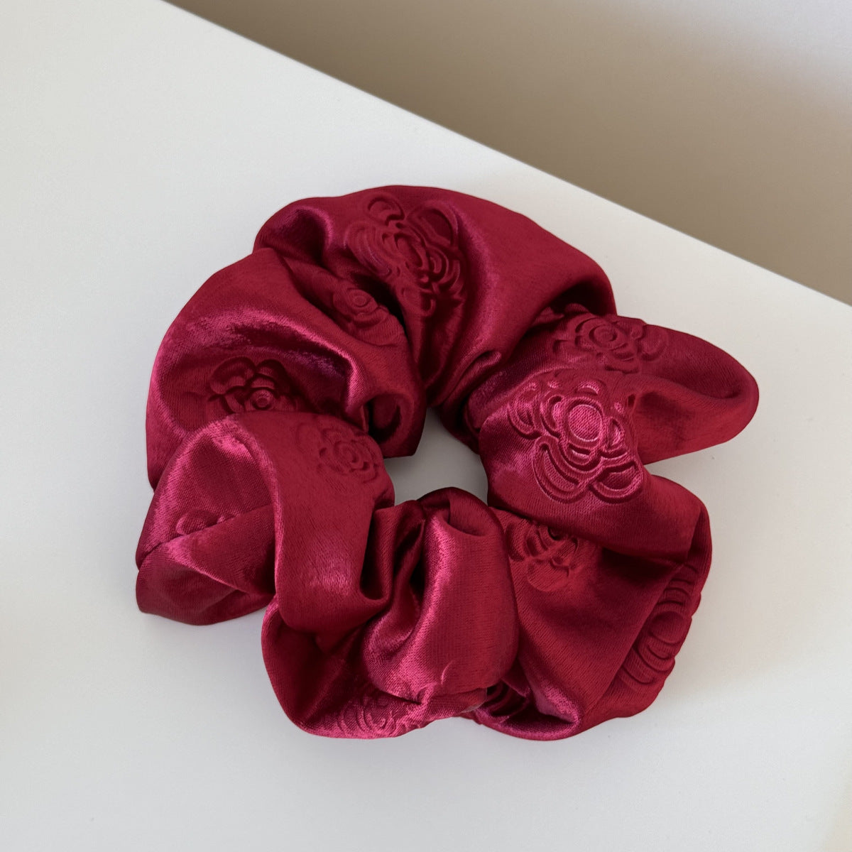 山茶花大腸圈髮圈－細節特寫4｜https://igowo.tw/