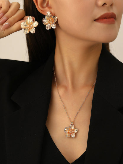 花朵項鍊耳環組－細節特寫10｜https://igowo.tw/