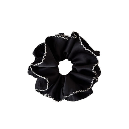 大腸圈簡約髮圈－黑色方巾髮圈款細節｜https://igowo.tw/