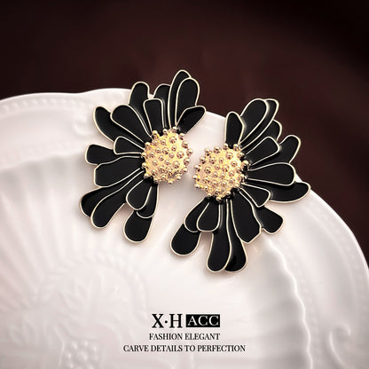 黑色鋯石銀針愛心耳環