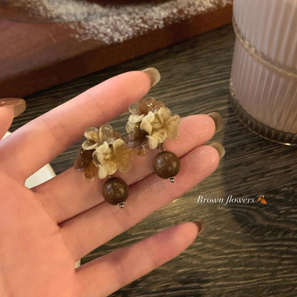 棕色花朵暈染復古耳環－商品主圖｜https://igowo.tw/