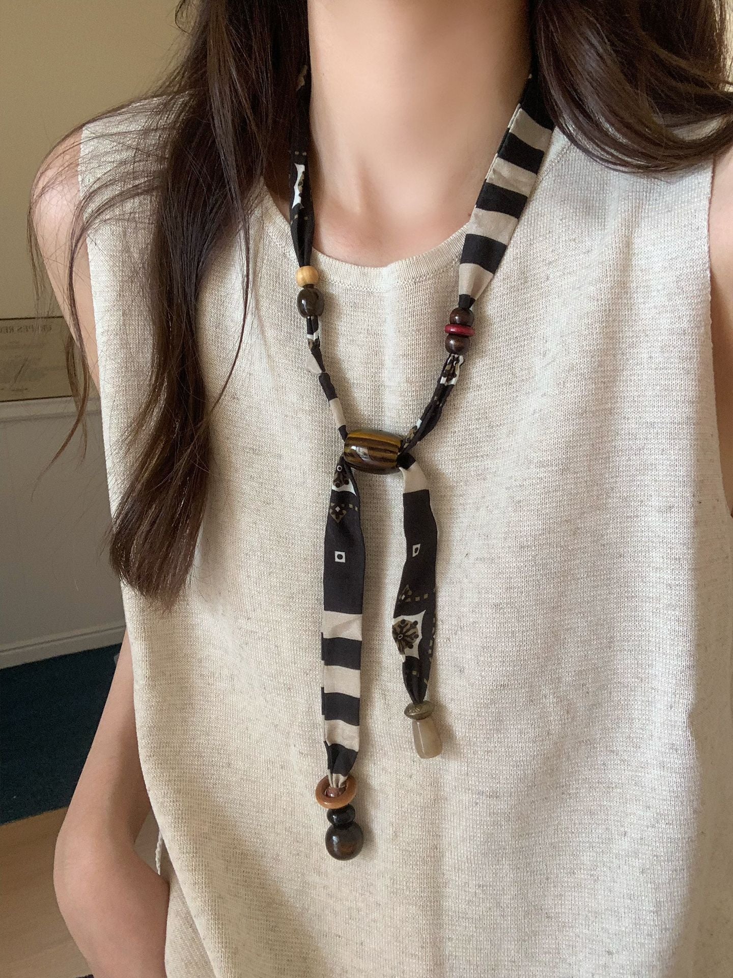串珠愛心水滴墜飾項鍊－38#項鍊-黃色款細節｜https://igowo.tw/