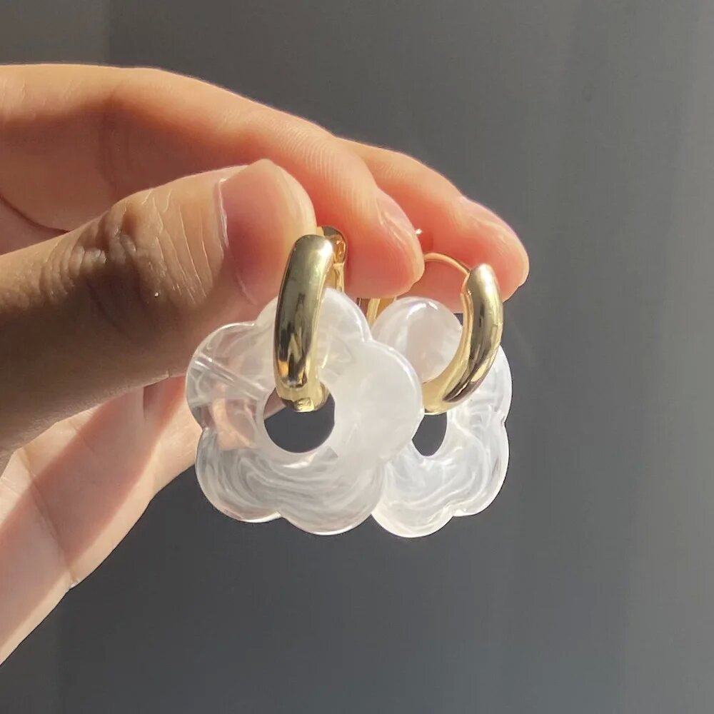金色壓克力花朵耳環