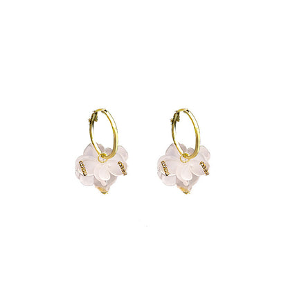 珍珠蝴蝶花朵復古耳環－細節特寫14｜https://igowo.tw/
