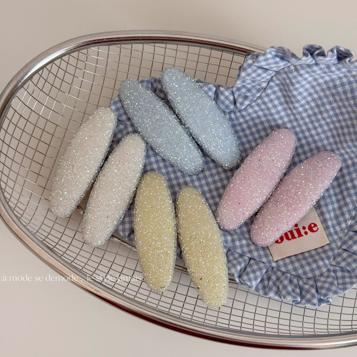 水晶鋯石橢圓髮夾－商品主圖｜https://igowo.tw/