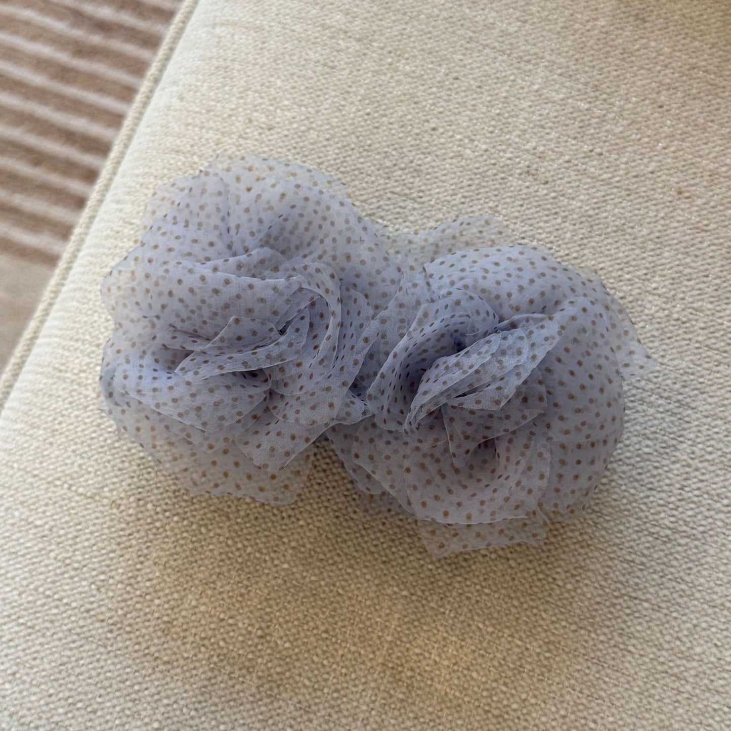網紗豹紋花朵復古髮夾－黑色豹紋款細節｜https://igowo.tw/