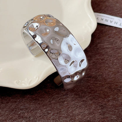 龍骨橢圓亞克力開口手鐲跨境簡約設計感手環ins夸張大氣手飾批發