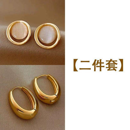 金屬復古耳釘