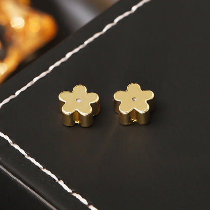 金色簡約耳環－花朵銀色款實拍｜https://igowo.tw/