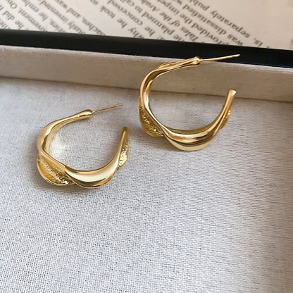 銀針圓圈簡約耳環－細節特寫68｜https://igowo.tw/