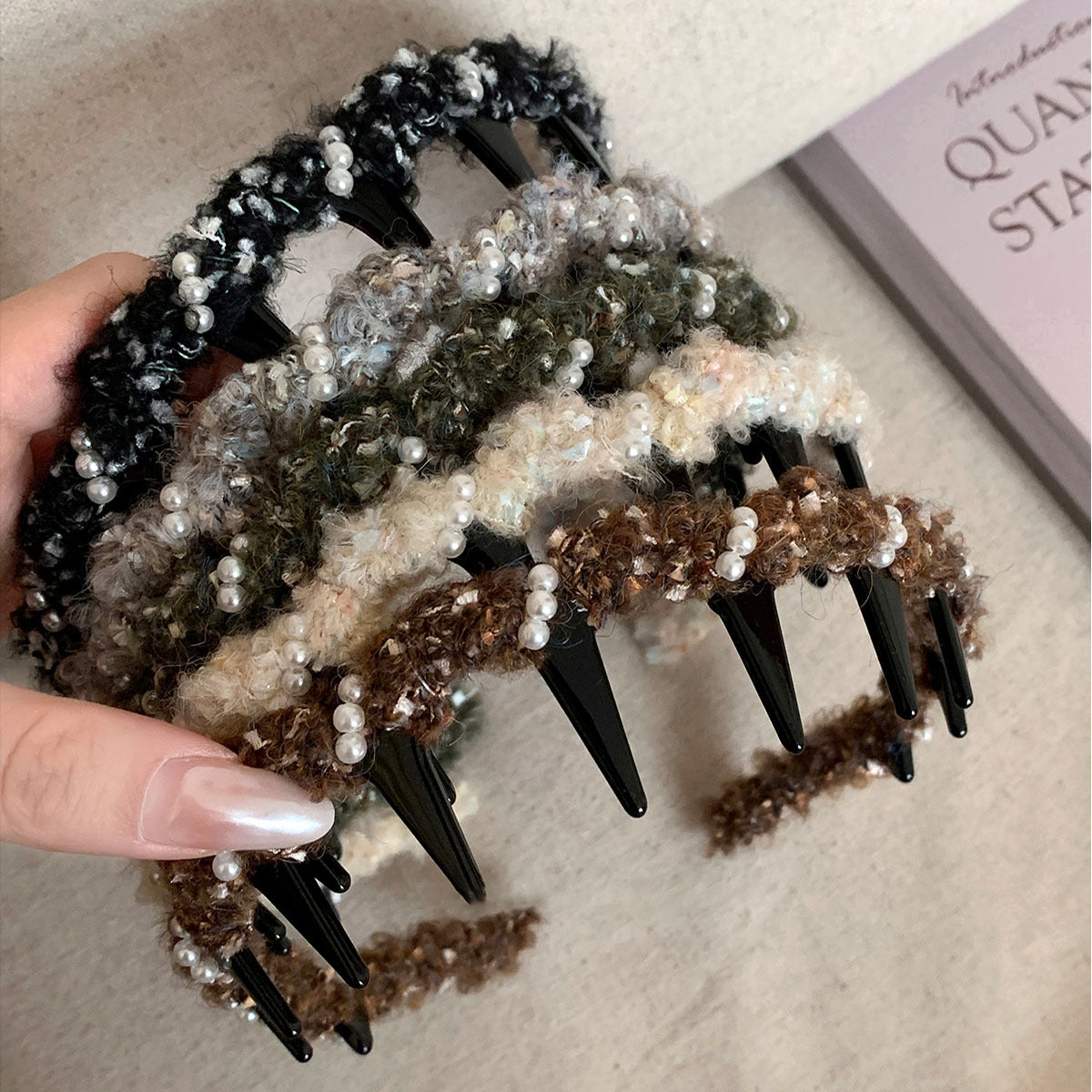 珍珠絨面髮箍－商品主圖｜https://igowo.tw/
