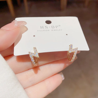 金色幾何電鍍簡約耳扣－細節特寫71｜https://igowo.tw/