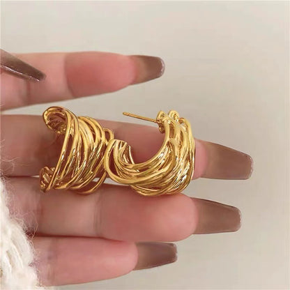 金色金屬誇張耳環