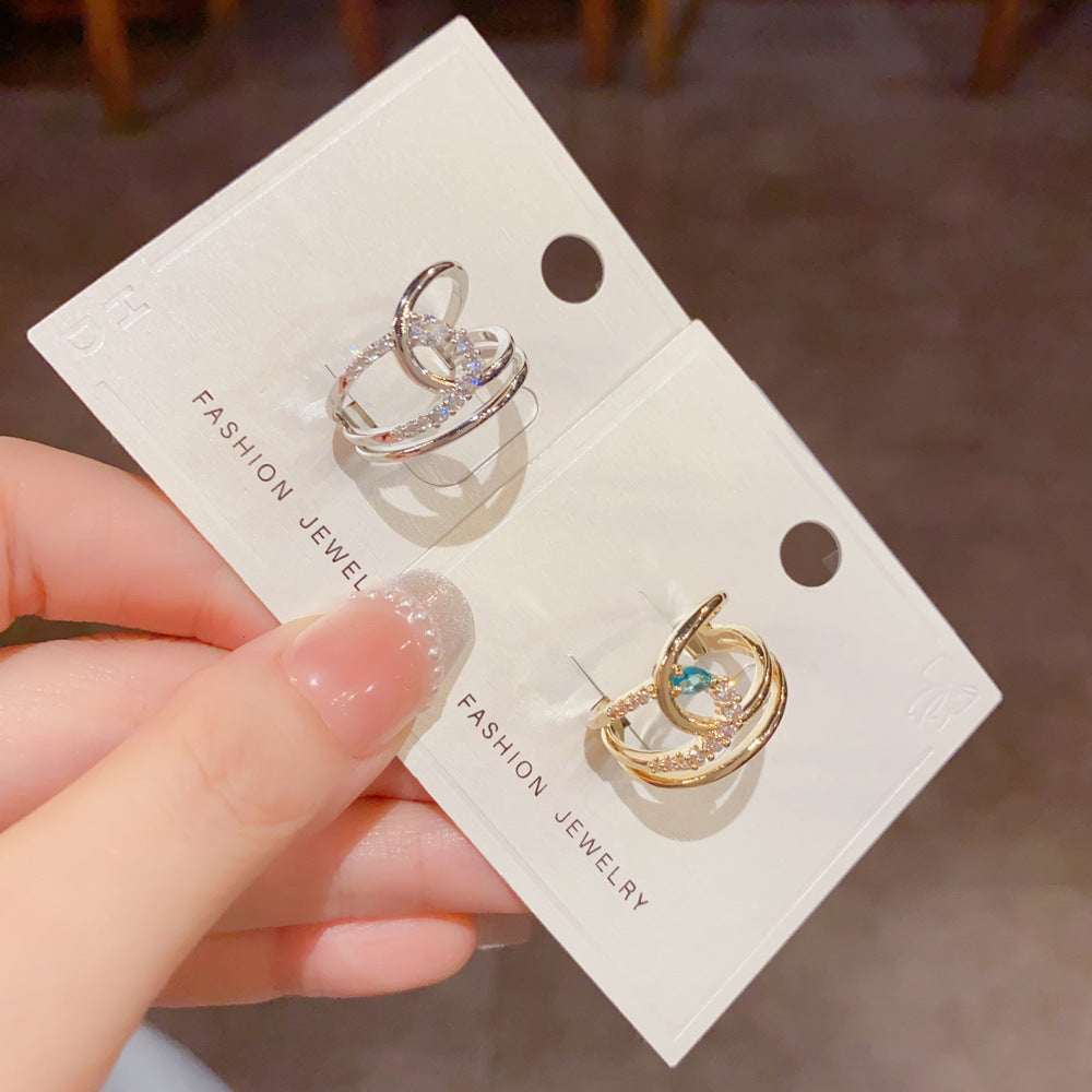 鋯石交叉鑲鑽戒指－商品主圖｜https://igowo.tw/