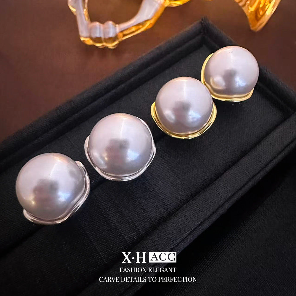 珍珠銀針花朵簡約耳釘－商品主圖｜https://igowo.tw/