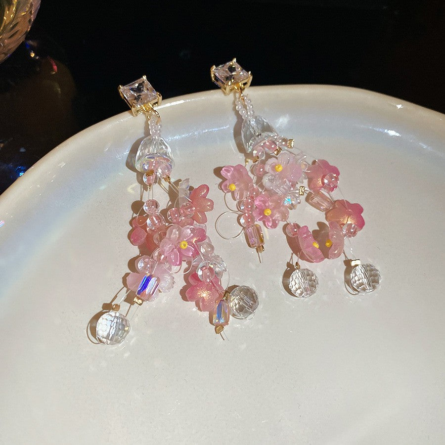 繽紛花朵圓形編織耳釘－細節特寫43｜https://igowo.tw/