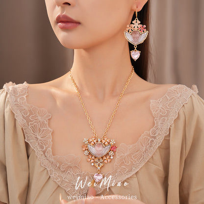 琺瑯天使鑲鑽項鍊套組－商品主圖｜https://igowo.tw/