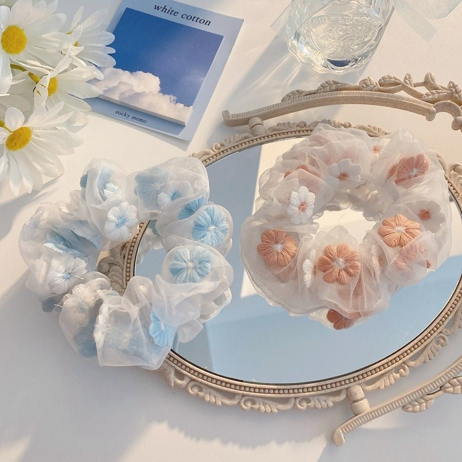 網紗大腸圈刺繡髮圈－商品主圖｜https://igowo.tw/