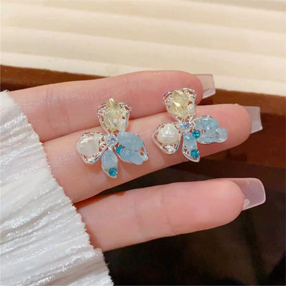鋯石花朵微鑲耳環