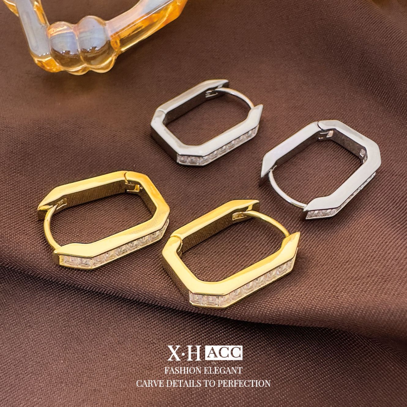 鋯石U形簡約耳扣－商品主圖｜https://igowo.tw/