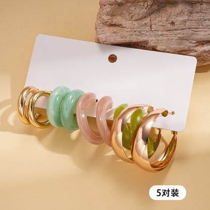 壓克力水滴誇張耳環－細節特寫27｜https://igowo.tw/