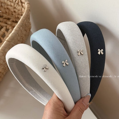 銀色蝴蝶結髮箍－商品主圖｜https://igowo.tw/