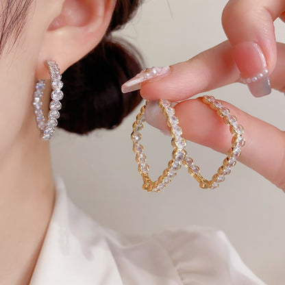 鋯石菱形簡約耳扣－第二視角實拍｜https://igowo.tw/