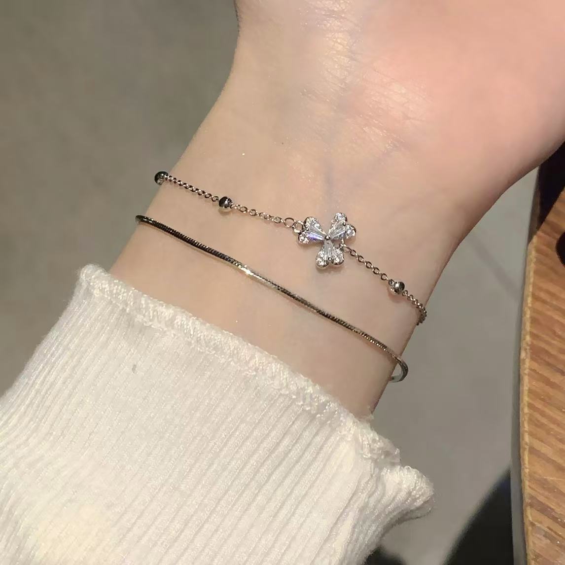 18K真金電鍍鋯石花朵手鏈輕奢高級感小眾手環日常通勤百搭手飾女