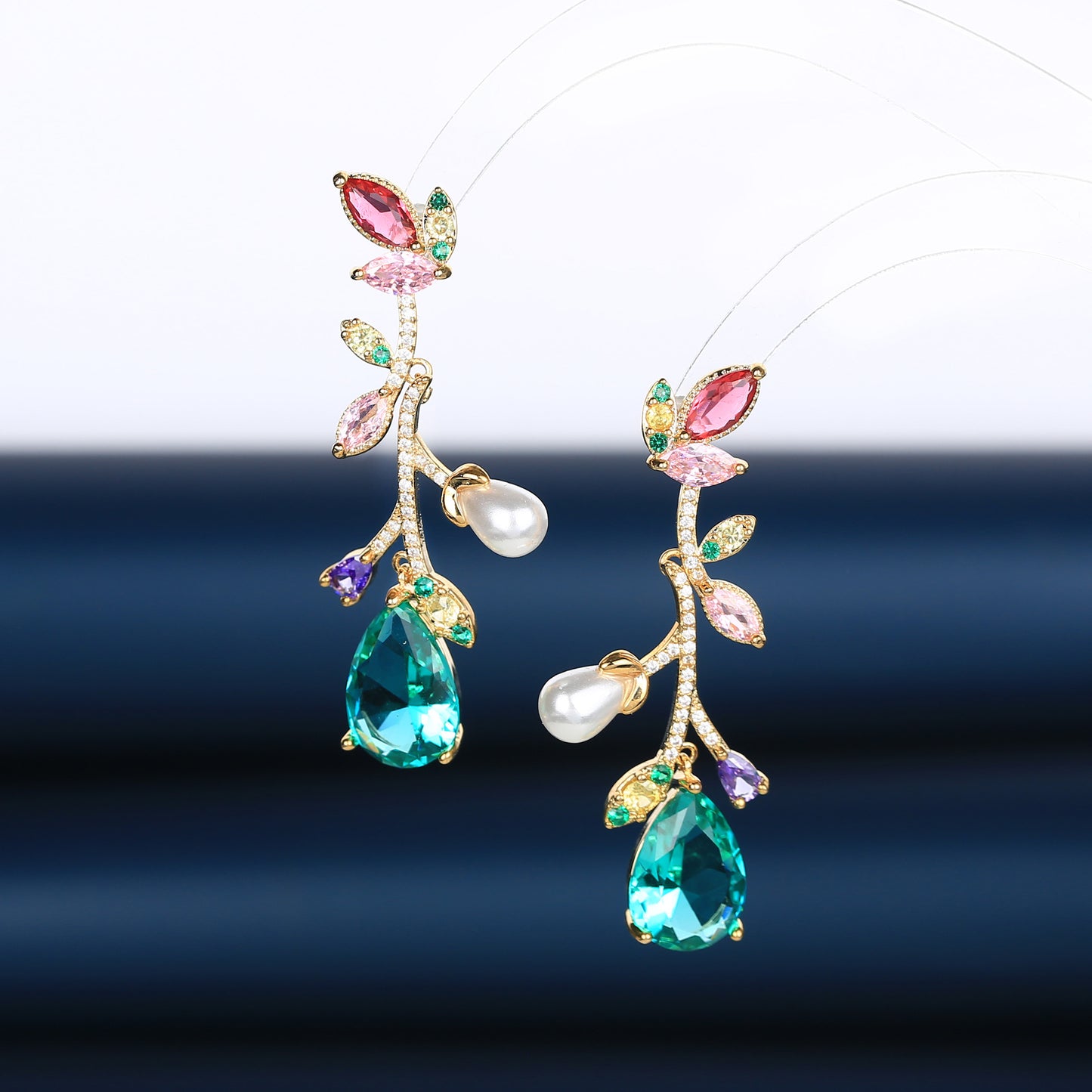 S925鋯石花朵水滴微鑲耳釘－黃色款細節｜https://igowo.tw/