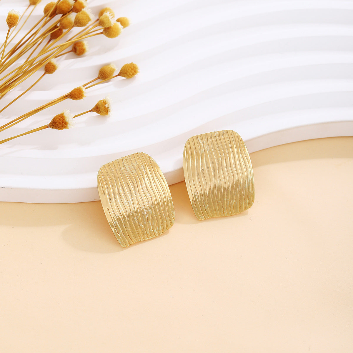 不鏽鋼愛心復古耳環－細節特寫25｜https://igowo.tw/