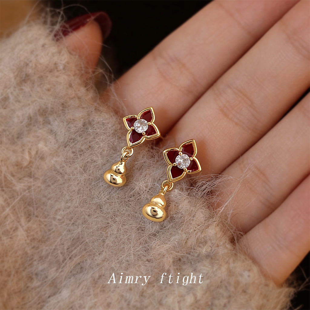 紅色鋯石葫蘆微鑲耳環－商品主圖｜https://igowo.tw/