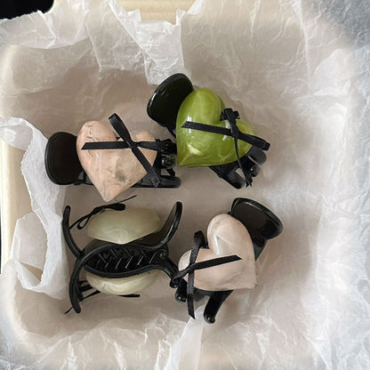 愛心蝴蝶結簡約鯊魚夾－商品主圖｜https://igowo.tw/