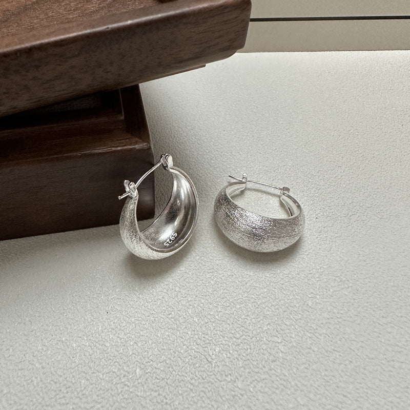 S925純銀韓版小眾拉絲光面簡約基礎款耳環重工時尚質感耳飾品