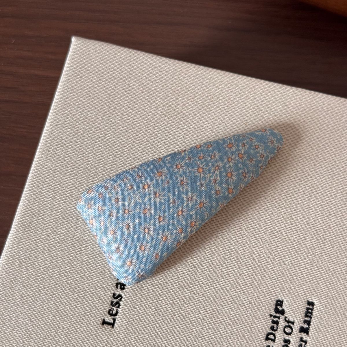布面碎花三角形髮夾