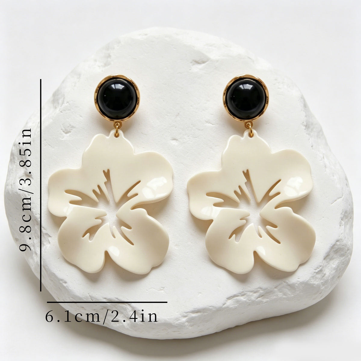 天然石花朵耳環－細節特寫2｜https://igowo.tw/
