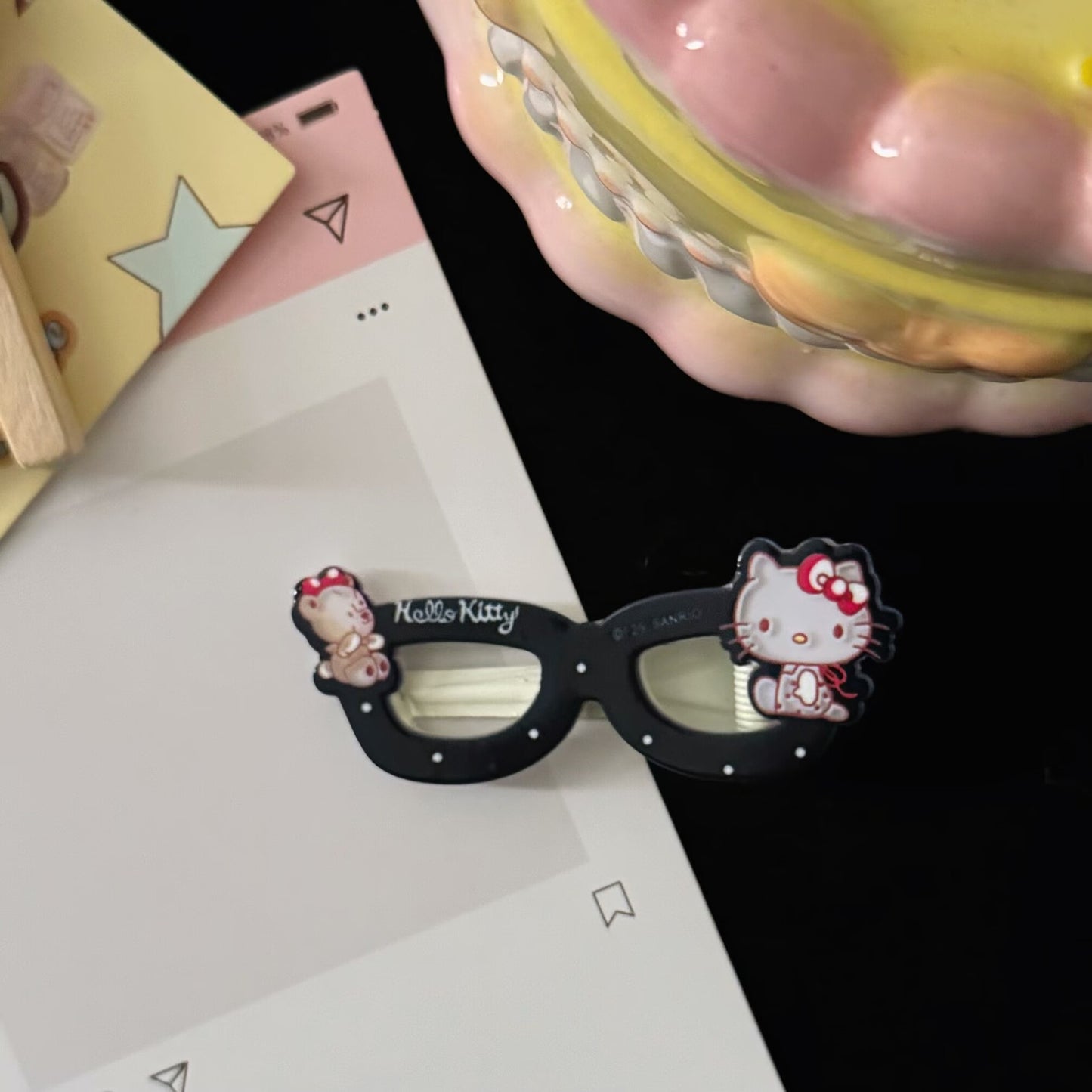 粉色壓克力貓咪髮夾