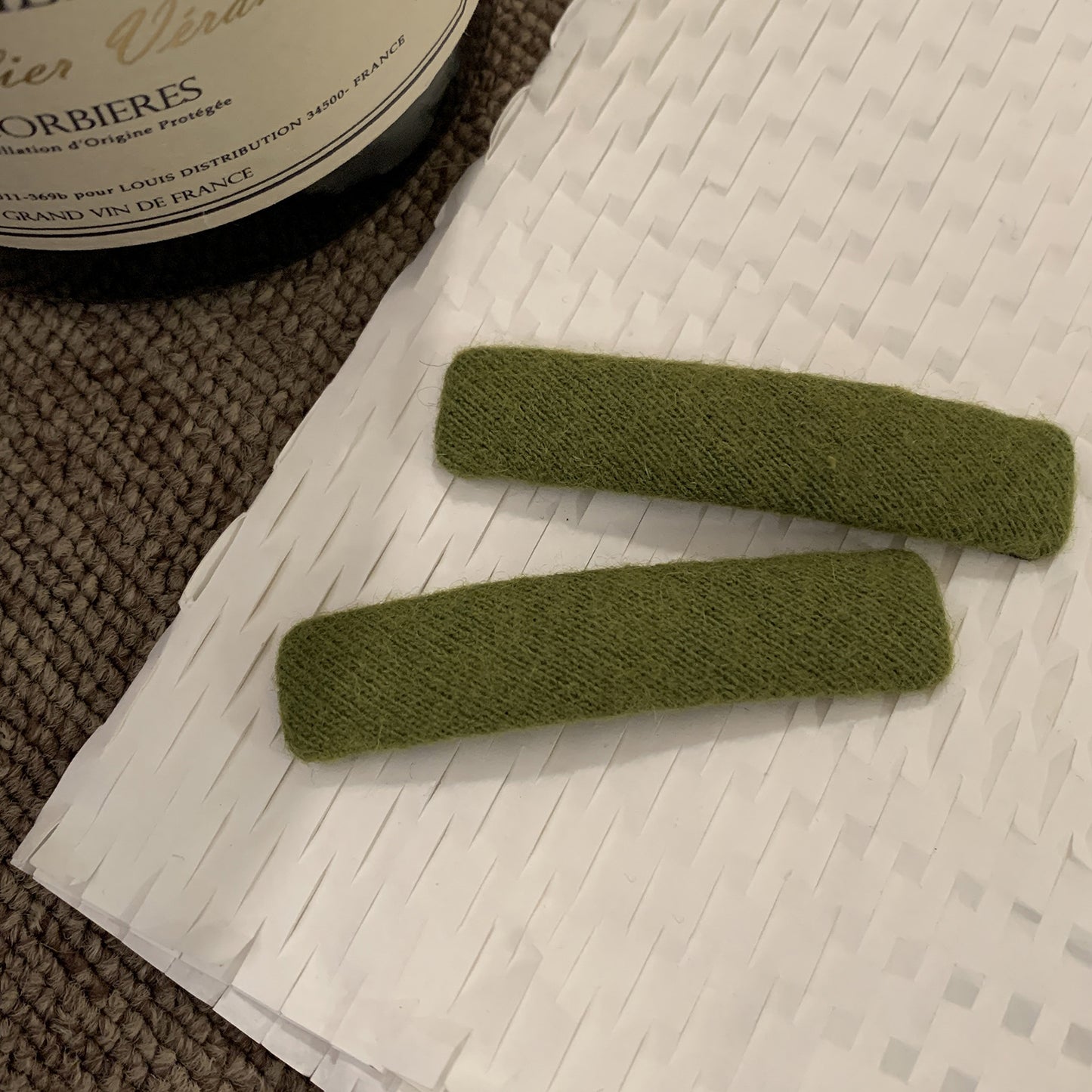彩色絨面髮夾