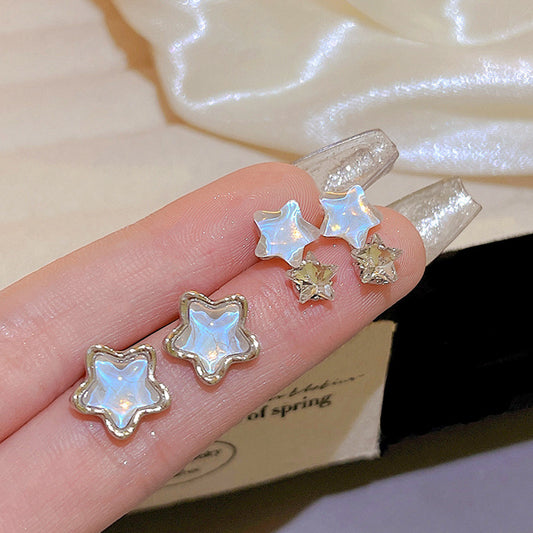 S925鋯石星星耳釘－商品主圖｜https://igowo.tw/
